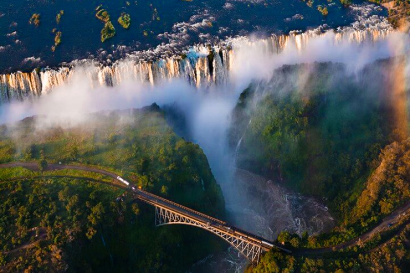 Tour Victoria Falls from Victoria Falls